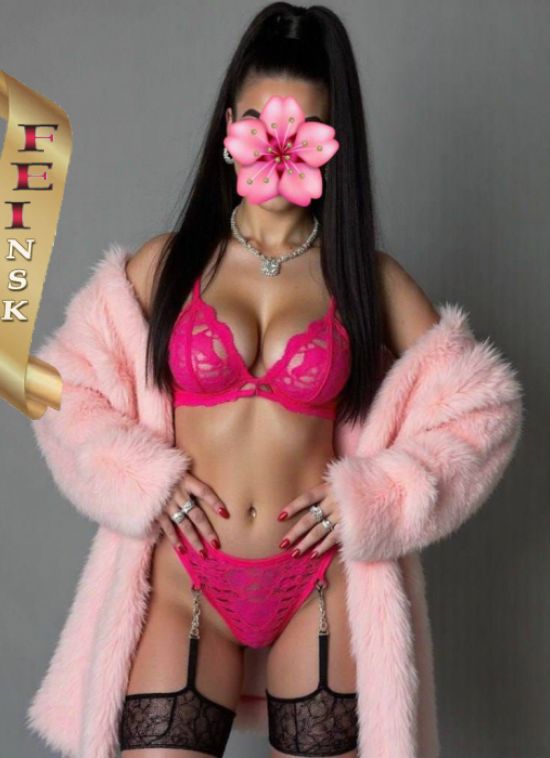   Luxury, 19, 